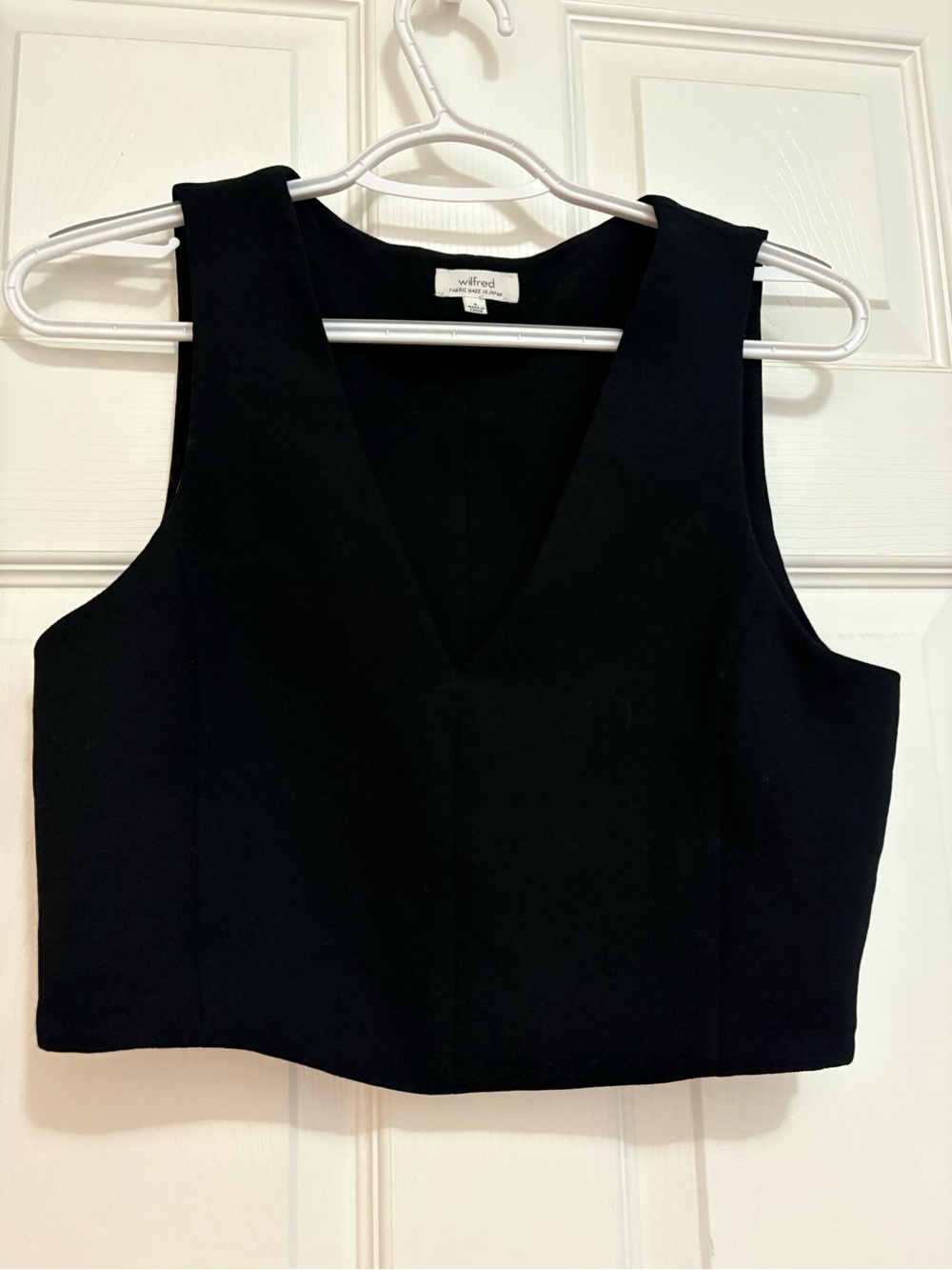 ARITZIA WILFRED Dauphine V-Neck Sleeveless Crop Shirt Top Tank Size S #52864